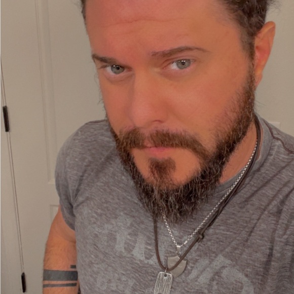 Meet your Posher, Russ - Picture 7 of 9